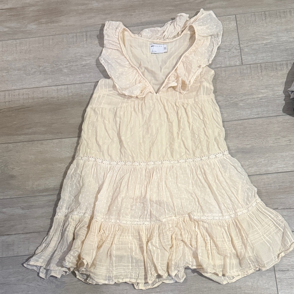 ASOS Ruffle Mini Dress prairie size 6 cream V neck